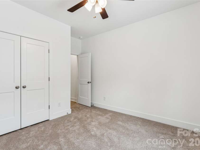 216 Magnolia Street, Statesville, NC 28677.  MLS# CAR4343905, YatesRealty ID 4890. 