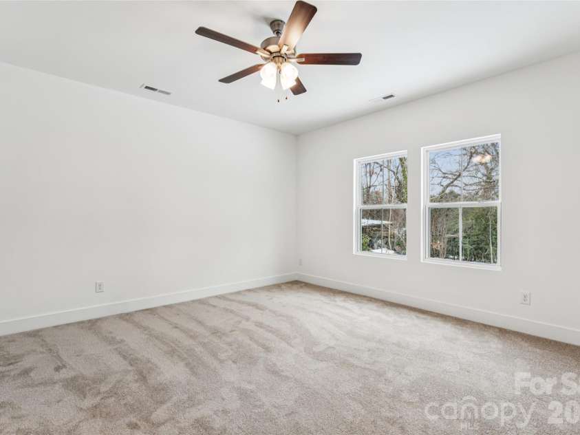 216 Magnolia Street, Statesville, NC 28677.  MLS# CAR4343905, YatesRealty ID 4890. 