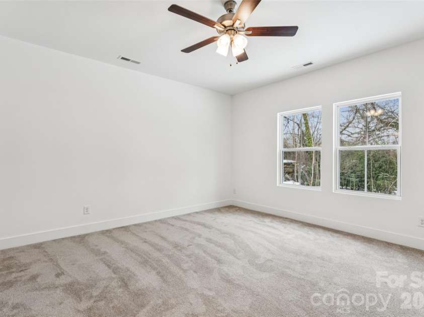 216 Magnolia Street, Statesville, NC 28677.  MLS# CAR4343905, YatesRealty ID 4890. 