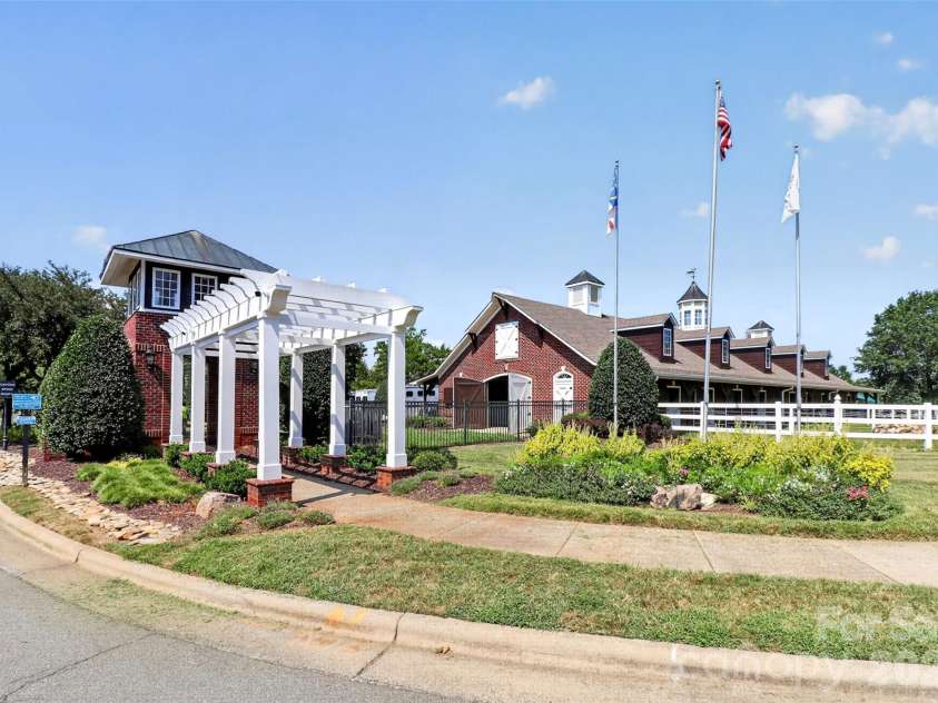 2315 Bonterra Boulevard, Indian Trail, NC 28079.  MLS# CAR4420984, YatesRealty ID 48900. 