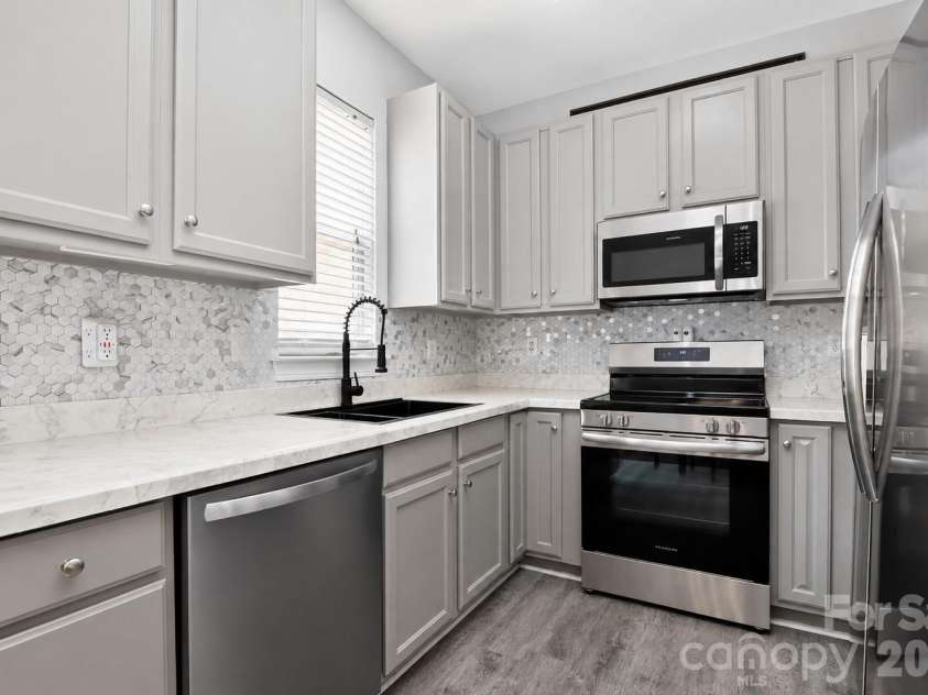 2315 Bonterra Boulevard, Indian Trail, NC 28079.  MLS# CAR4420984, YatesRealty ID 48900. 