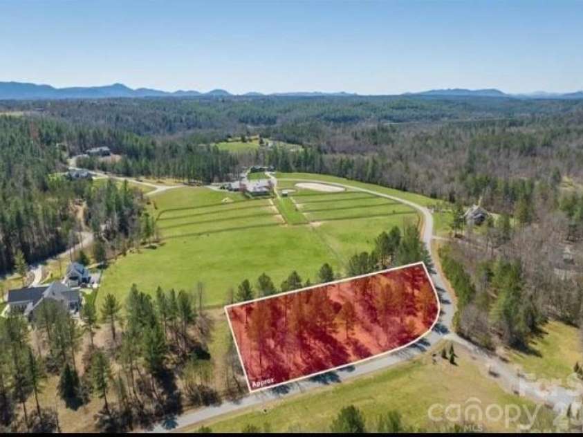 2303 Paddock Circle, Morganton, NC 28655.  MLS# CAR4416605, YatesRealty ID 48902. 