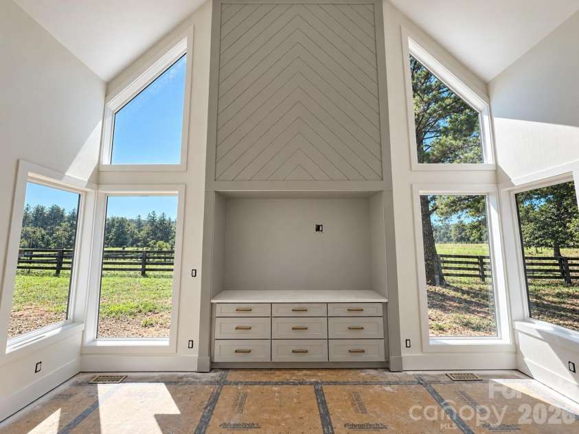 2303 Paddock Circle, Morganton, NC 28655.  MLS# CAR4416605, YatesRealty ID 48902. Primary Bedroom