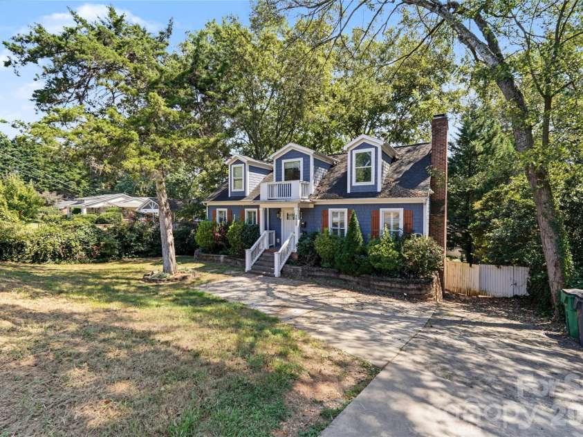 3453 Selwyn Avenue, Charlotte, NC 28209.  MLS# CAR4421472, YatesRealty ID 48903. 