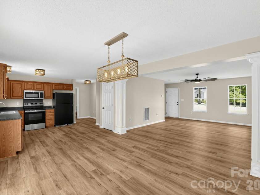 448 Webb Road, Shelby, NC 28152.  MLS# CAR4421457, YatesRealty ID 48904. 