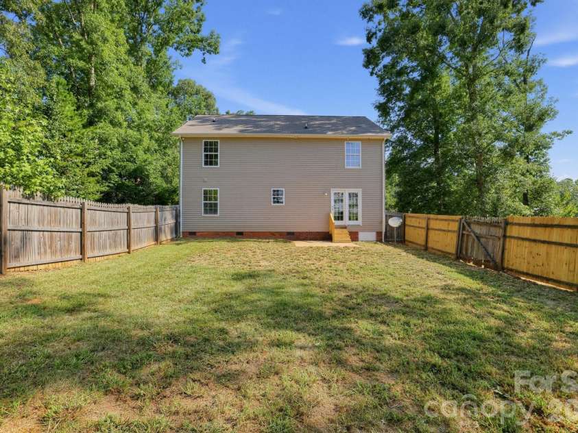 448 Webb Road, Shelby, NC 28152.  MLS# CAR4421457, YatesRealty ID 48904. 