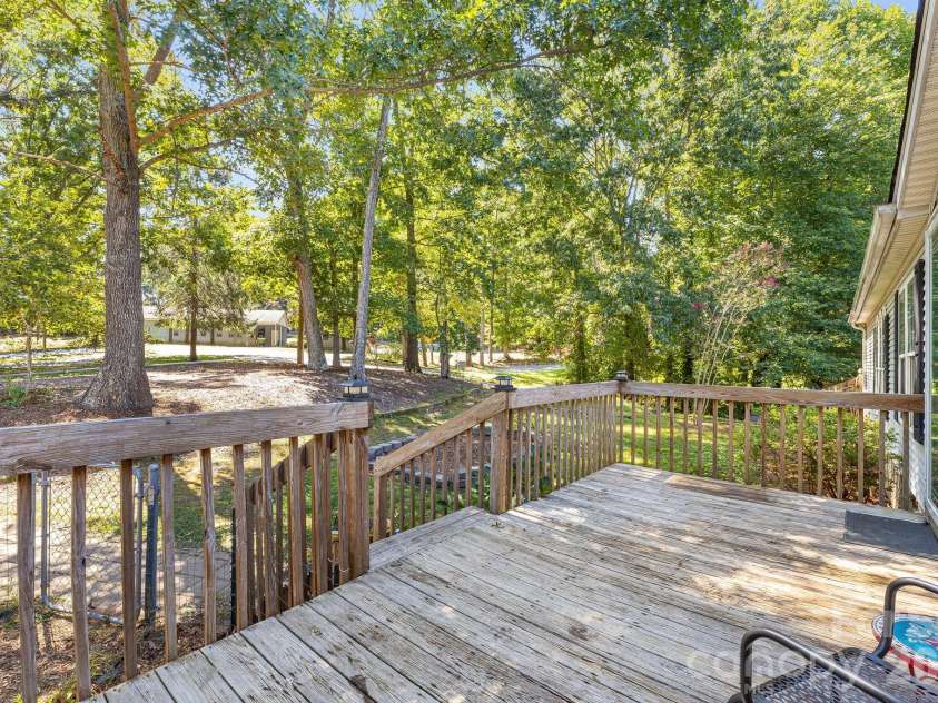 45 Shelby Road, Asheville, NC 28806.  MLS# CAR4421176, YatesRealty ID 48907. 