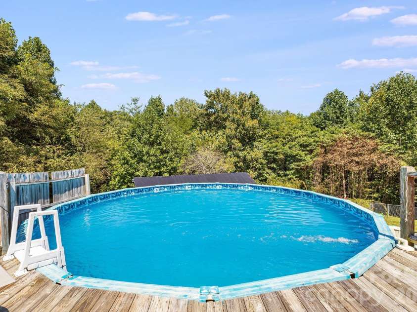 45 Shelby Road, Asheville, NC 28806.  MLS# CAR4421176, YatesRealty ID 48907. 