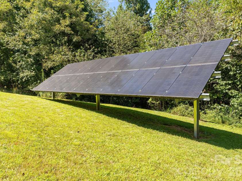 45 Shelby Road, Asheville, NC 28806.  MLS# CAR4421176, YatesRealty ID 48907. 