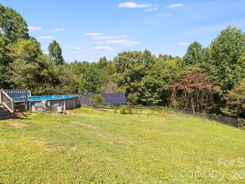 45 Shelby Road, Asheville, NC 28806.  MLS# CAR4421176, YatesRealty ID 48907. 
