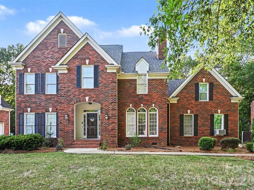 1538 Wickerby Court, Matthews, NC 28105.  MLS# CAR4417809, YatesRealty ID 48908. 