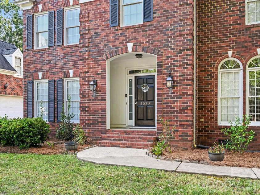 1538 Wickerby Court, Matthews, NC 28105.  MLS# CAR4417809, YatesRealty ID 48908. 