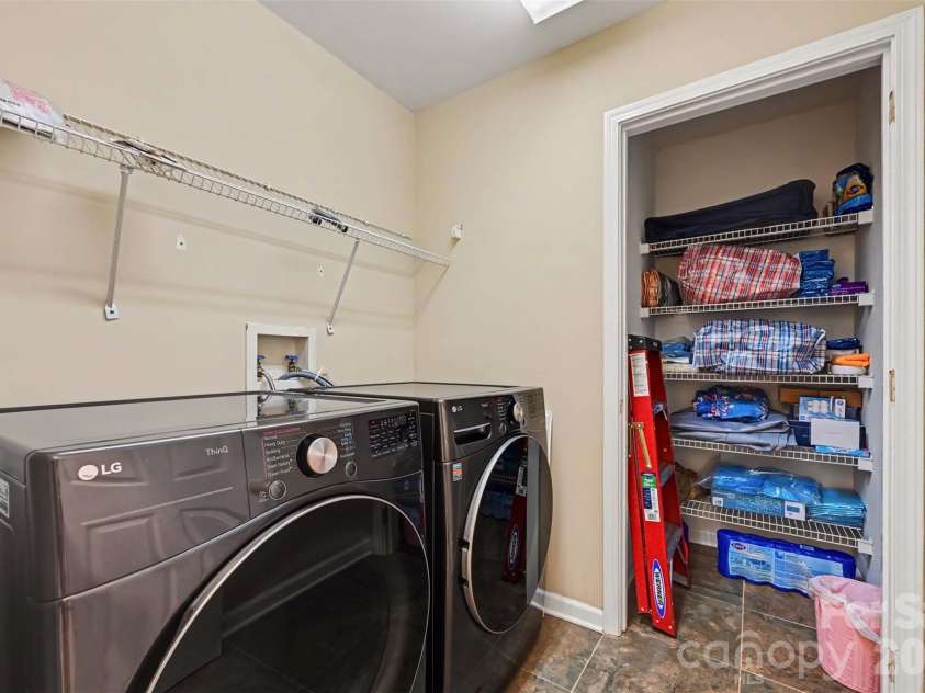 1538 Wickerby Court, Matthews, NC 28105.  MLS# CAR4417809, YatesRealty ID 48908. 