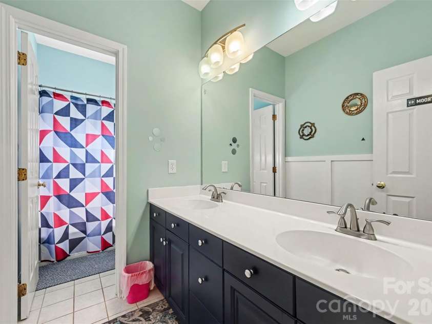 1538 Wickerby Court, Matthews, NC 28105.  MLS# CAR4417809, YatesRealty ID 48908. 