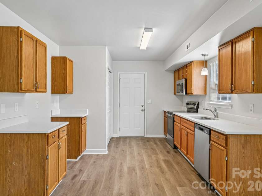 1695 Tate Road, Rock Hill, SC 29732.  MLS# CAR4421254, YatesRealty ID 48915. 