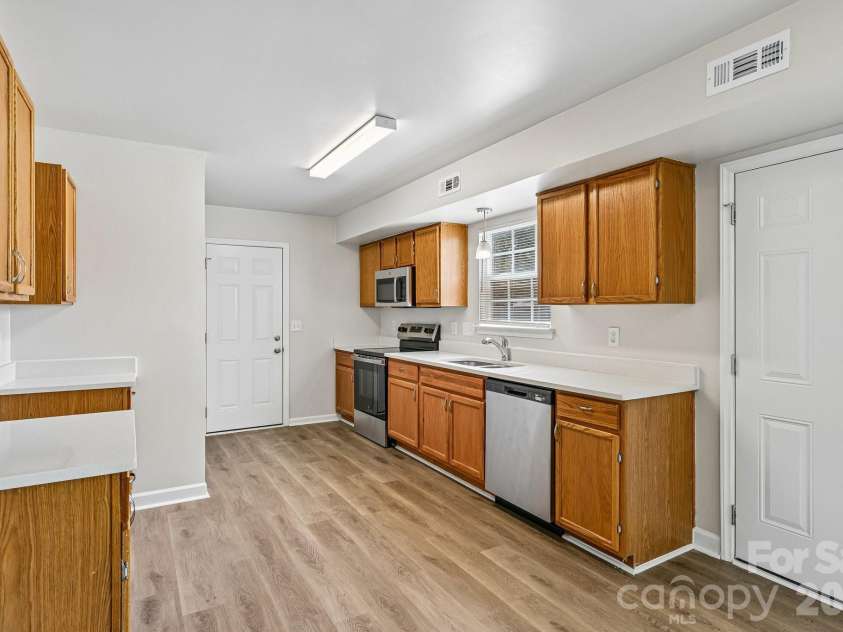1695 Tate Road, Rock Hill, SC 29732.  MLS# CAR4421254, YatesRealty ID 48915. 