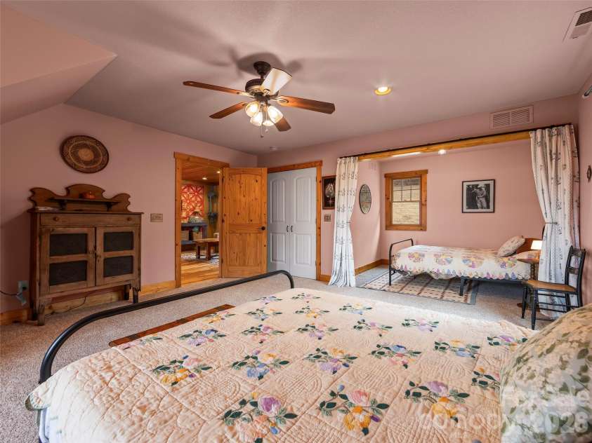 110 Mailon King Road, Leicester, NC 28748.  MLS# CAR4343106, YatesRealty ID 4892. 