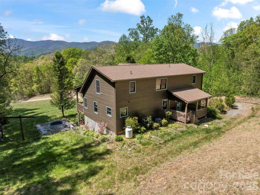 110 Mailon King Road, Leicester, NC 28748.  MLS# CAR4343106, YatesRealty ID 4892. 