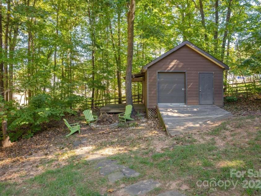 128 Archbell Point Lane, Mooresville, NC 28117.  MLS# CAR4192948, YatesRealty ID 4892. Shed with loft and electric