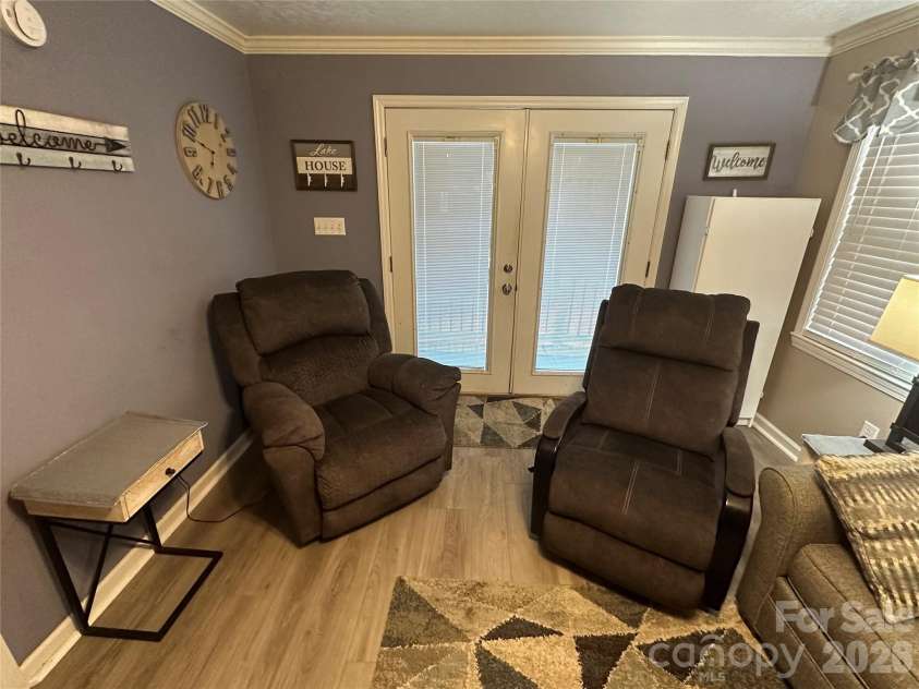 138 Marina Drive, New London, NC 28127.  MLS# CAR4398855, YatesRealty ID 48921. 