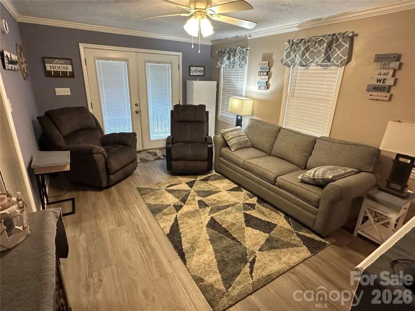 138 Marina Drive, New London, NC 28127.  MLS# CAR4398855, YatesRealty ID 48921. 