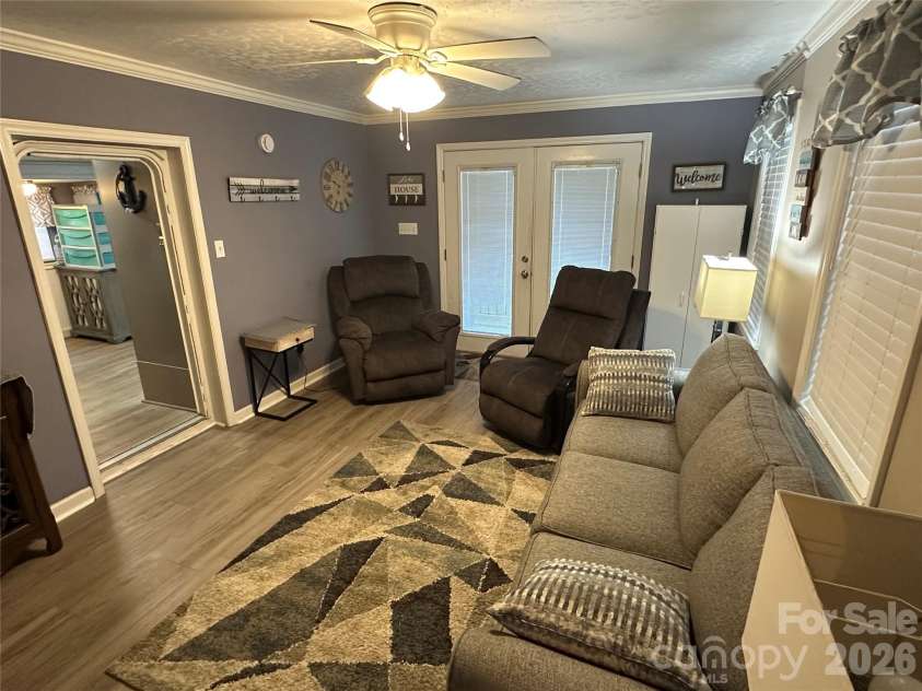 138 Marina Drive, New London, NC 28127.  MLS# CAR4398855, YatesRealty ID 48921. 
