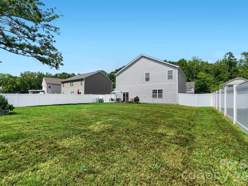 226 Autumn Sage Drive, Locust, NC 28097.  MLS# CAR4421000, YatesRealty ID 48925. J