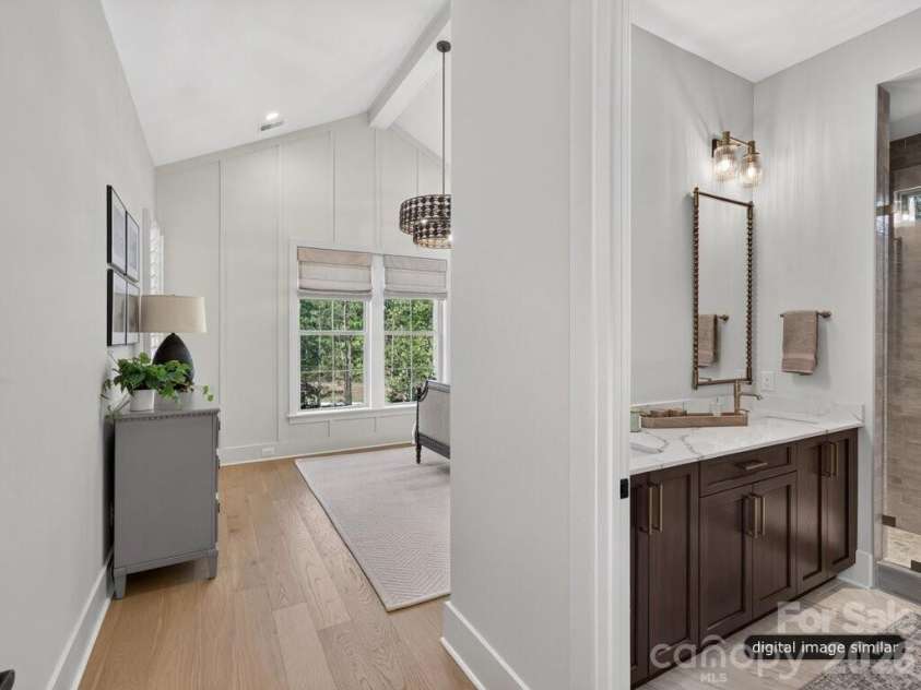 128 Willow View Loop, Davidson, NC 28036.  MLS# CAR4403823, YatesRealty ID 48929. VIP Guest Bedroom with Ensuite Bathroom