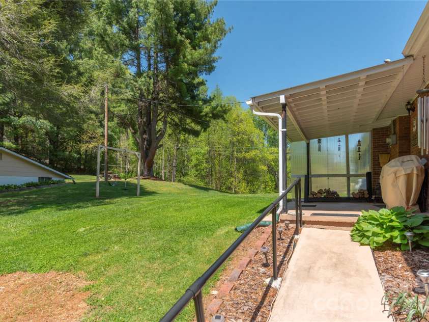 96 Tower Lane, Waynesville, NC 28786.  MLS# CAR4340844, YatesRealty ID 4893. 