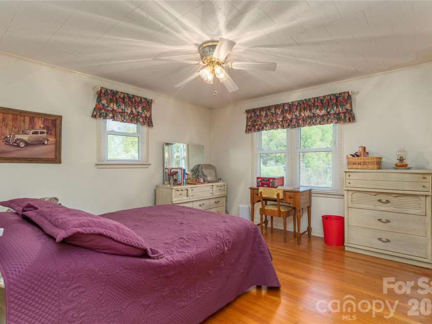 96 Tower Lane, Waynesville, NC 28786.  MLS# CAR4340844, YatesRealty ID 4893. 