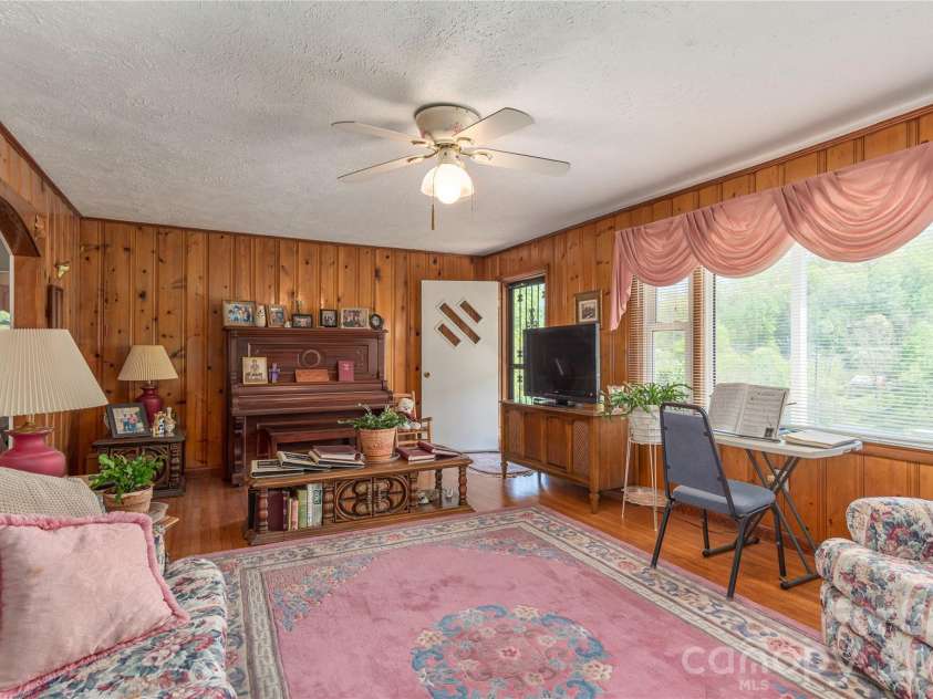 96 Tower Lane, Waynesville, NC 28786.  MLS# CAR4340844, YatesRealty ID 4893. 