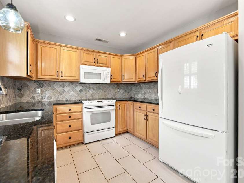 167 Sea Island Boulevard, Fort Mill, SC 29708.  MLS# CAR4420678, YatesRealty ID 48930. 