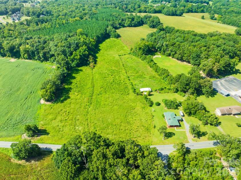 4810 Garmon Mill Road, Midland, NC 28107.  MLS# CAR4419538, YatesRealty ID 48932. 
