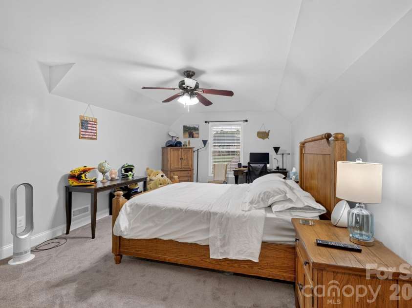 100 Rivercliff Drive, Hudson, NC 28638.  MLS# CAR4403098, YatesRealty ID 48936. 