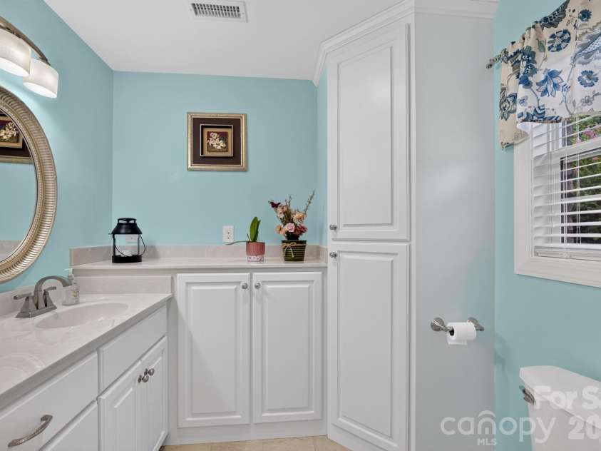 100 Rivercliff Drive, Hudson, NC 28638.  MLS# CAR4403098, YatesRealty ID 48936. 
