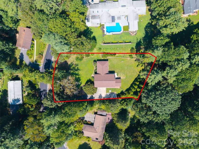 73 Redwood Street, Brevard, NC 28712.  MLS# CAR4420611, YatesRealty ID 48938. 
