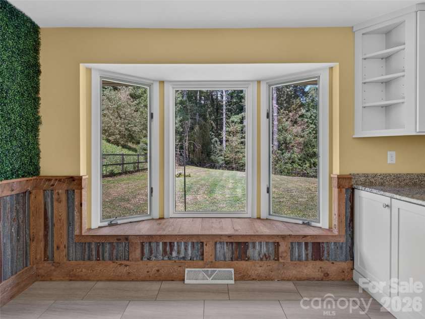 73 Redwood Street, Brevard, NC 28712.  MLS# CAR4420611, YatesRealty ID 48938. 