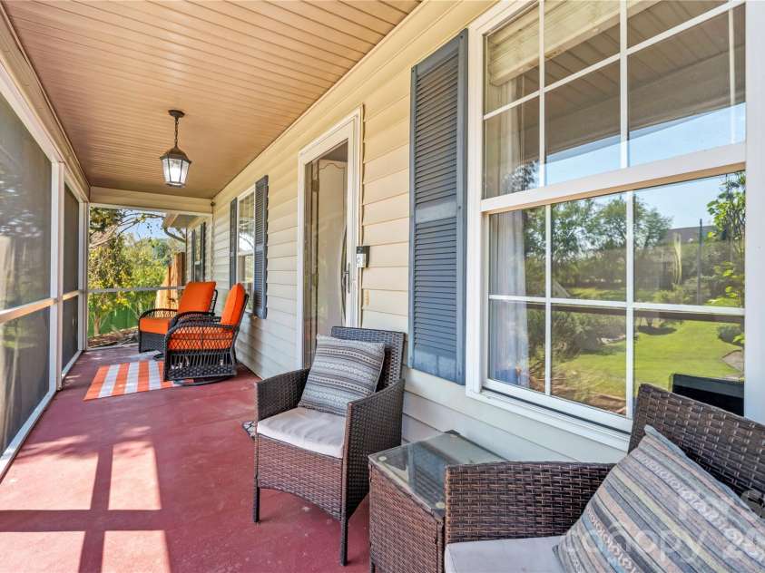 12 Sydney Lane, Asheville, NC 28806.  MLS# CAR4415588, YatesRealty ID 48941. 