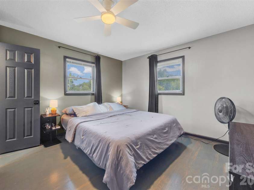 2435 Lewiston Drive, Gastonia, NC 28054.  MLS# CAR4420710, YatesRealty ID 48943. Primary Bedroom