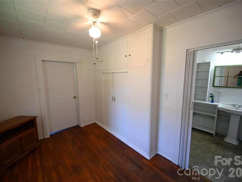 105 Owens Avenue, Drexel, NC 28690.  MLS# CAR4420529, YatesRealty ID 48945. 