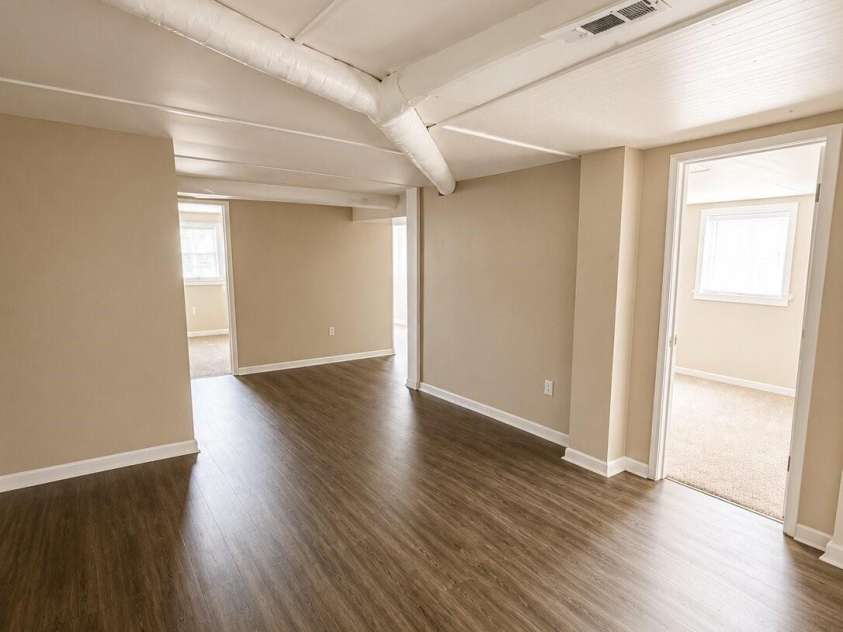 2756 Coronet Way, Charlotte, NC 28208.  MLS# CAR4421622, YatesRealty ID 48946. 
