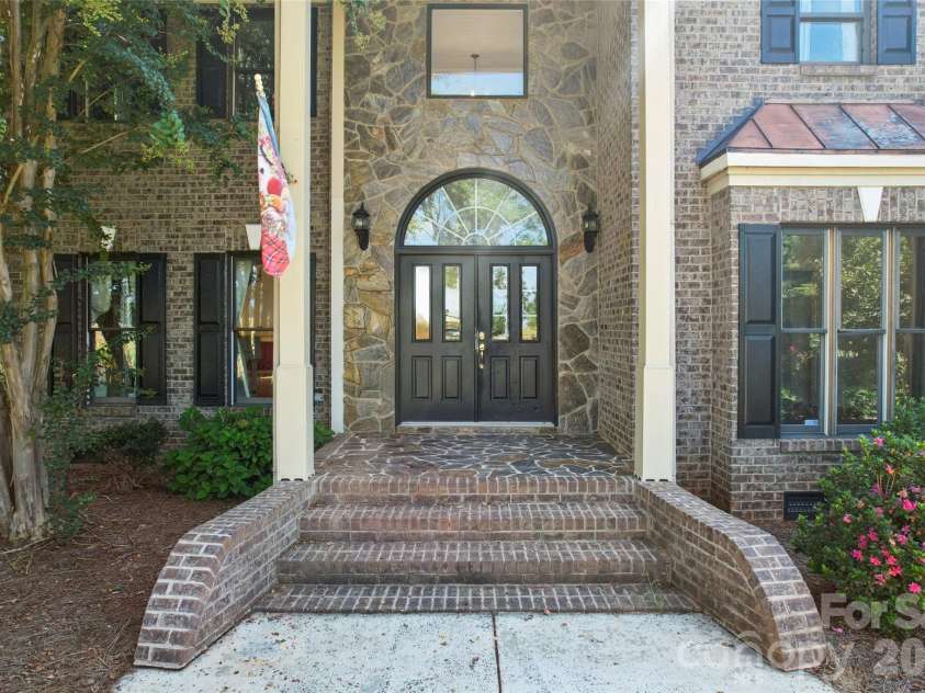 5606 Lander Benton Road, Monroe, NC 28110.  MLS# CAR4421749, YatesRealty ID 48948. 