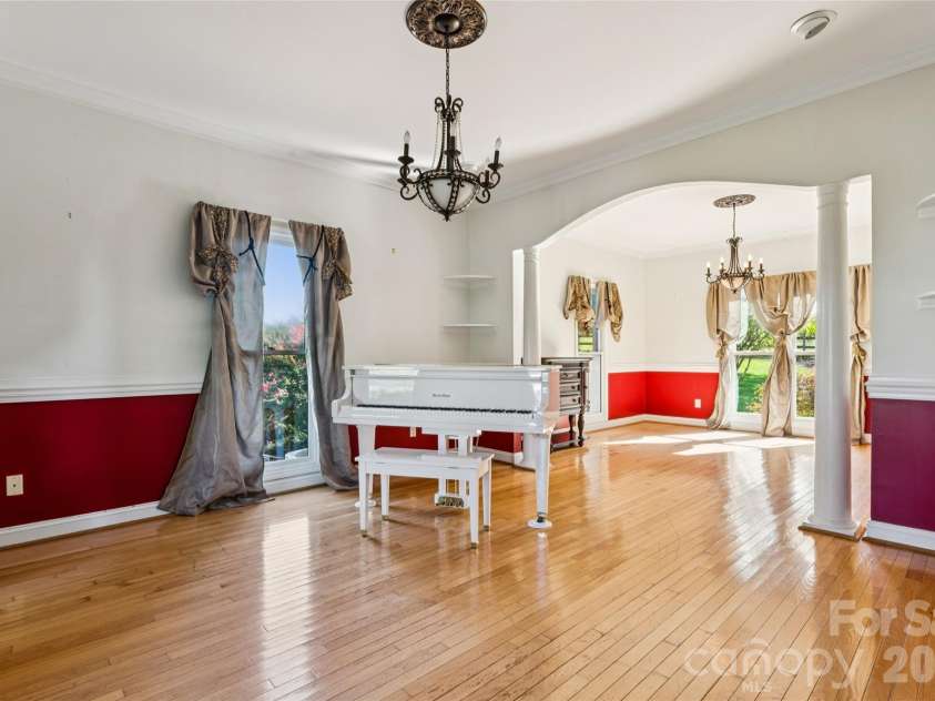 5606 Lander Benton Road, Monroe, NC 28110.  MLS# CAR4421749, YatesRealty ID 48948. 