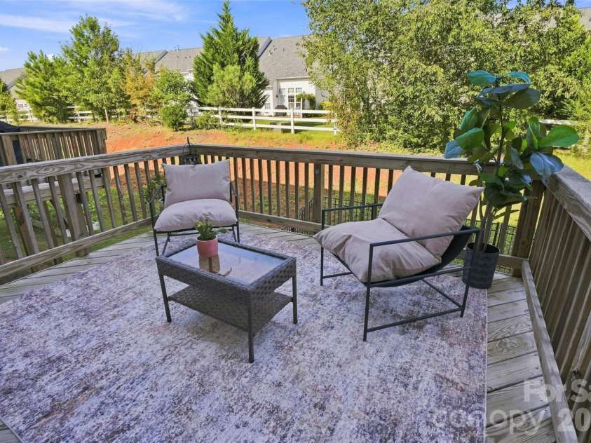 2586 Grantham Place Drive, Fort Mill, SC 29715.  MLS# CAR4419545, YatesRealty ID 48949. 