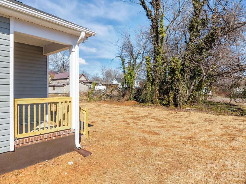 109 Earnhardt Street, Salisbury, NC 28144.  MLS# CAR4340252, YatesRealty ID 4895. 