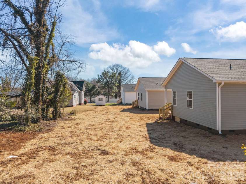 109 Earnhardt Street, Salisbury, NC 28144.  MLS# CAR4340252, YatesRealty ID 4895. 