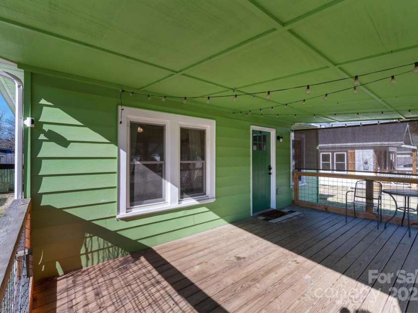 21 Sellers Road, Clyde, NC 28721.  MLS# CAR4228545, YatesRealty ID 4895. What a welcome!