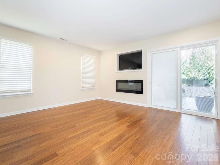 6203 Forest Pond Drive, Charlotte, NC 28262.  MLS# CAR4336425, YatesRealty ID 4895. 