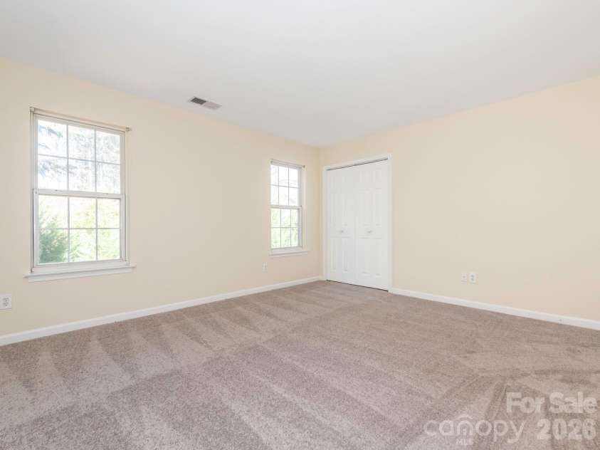 6203 Forest Pond Drive, Charlotte, NC 28262.  MLS# CAR4336425, YatesRealty ID 4895. 