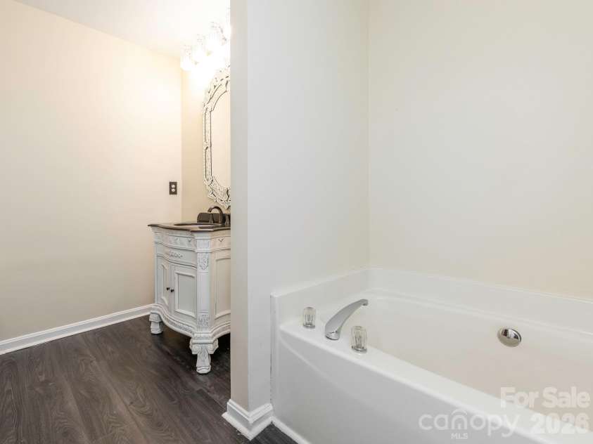 6203 Forest Pond Drive, Charlotte, NC 28262.  MLS# CAR4336425, YatesRealty ID 4895. 